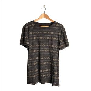 American Eagle | Tribal Print Super Soft T-shirt Chest Pocket •